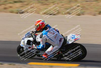 media/Oct-08-2022-SoCal Trackdays (Sat) [[1fc3beec89]]/Turn 9 Inside (10am)/